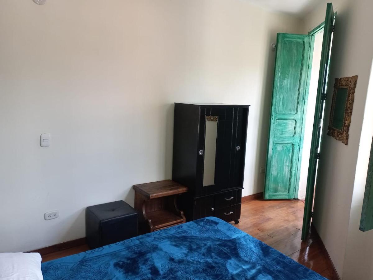 Mochileros Viajeros Hostel โบโกตา ภายนอก รูปภาพ