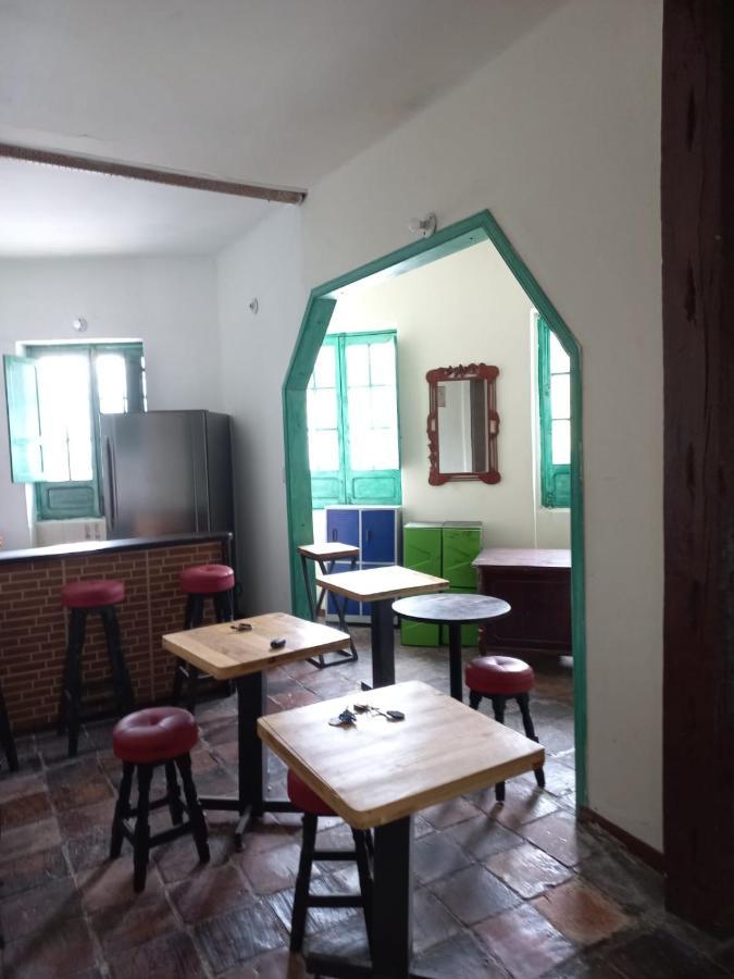 Mochileros Viajeros Hostel โบโกตา ภายนอก รูปภาพ